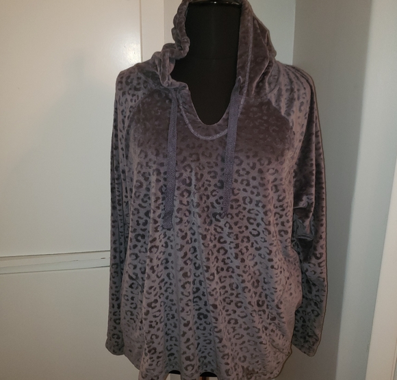 Blush XL 16 18 gray leopard velour hoodie - Picture 3 of 9